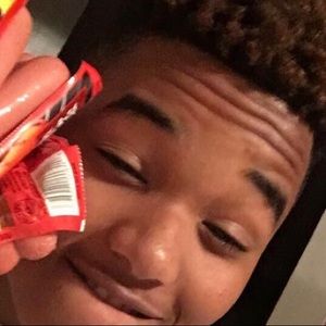 Meet your Posher, Edwin